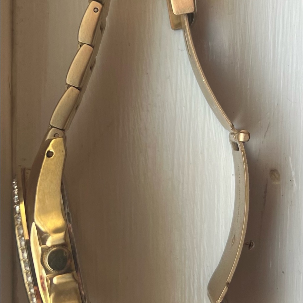 Fossil Riley Gold Rhinestone Watch - Picture 2 of 4